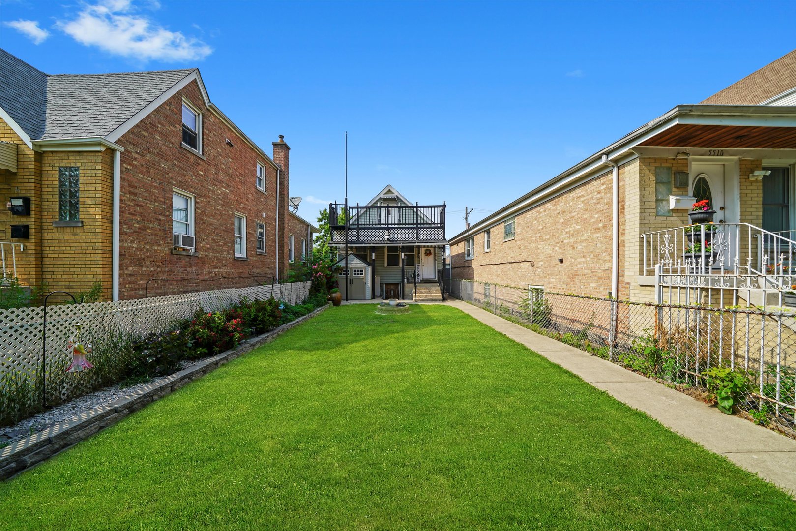 5512 W WRIGHTWOOD Avenue, Chicago, IL 60639