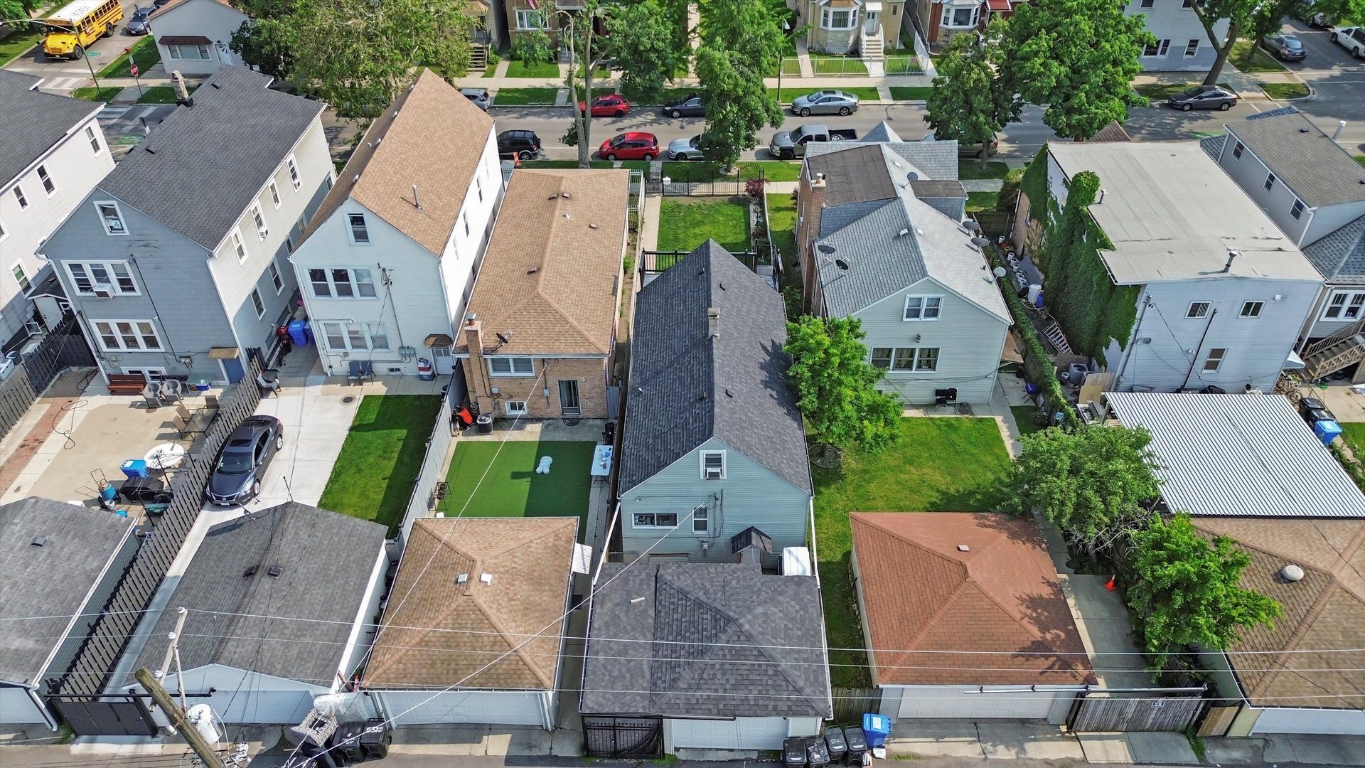 5512 W WRIGHTWOOD Avenue, Chicago, IL 60639