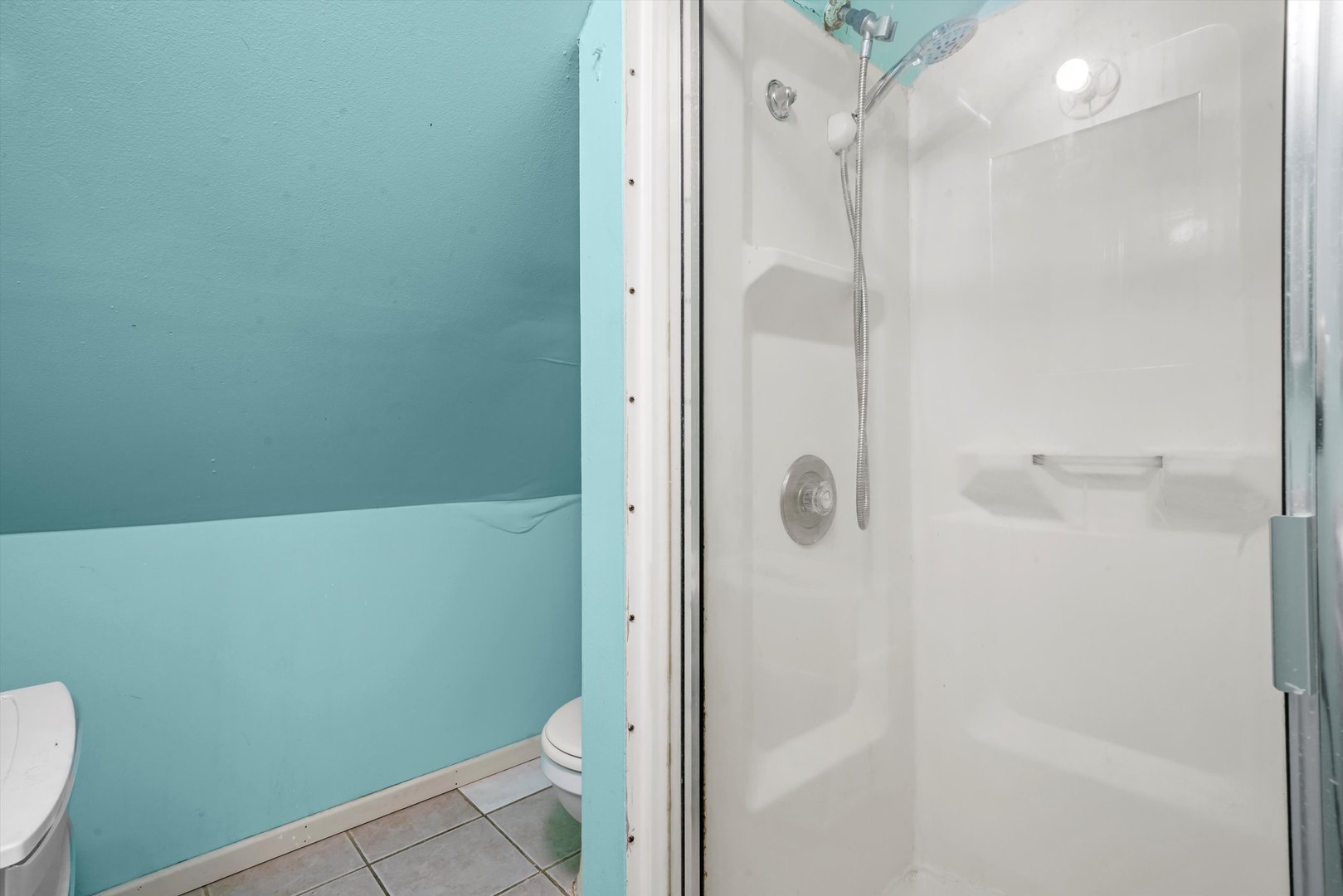 5512 W WRIGHTWOOD Avenue, Chicago, IL 60639