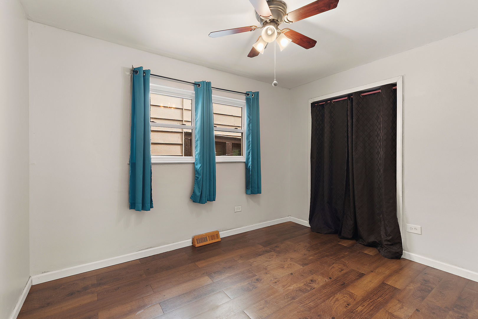 11157 S Spaulding Avenue, Chicago, IL 60655
