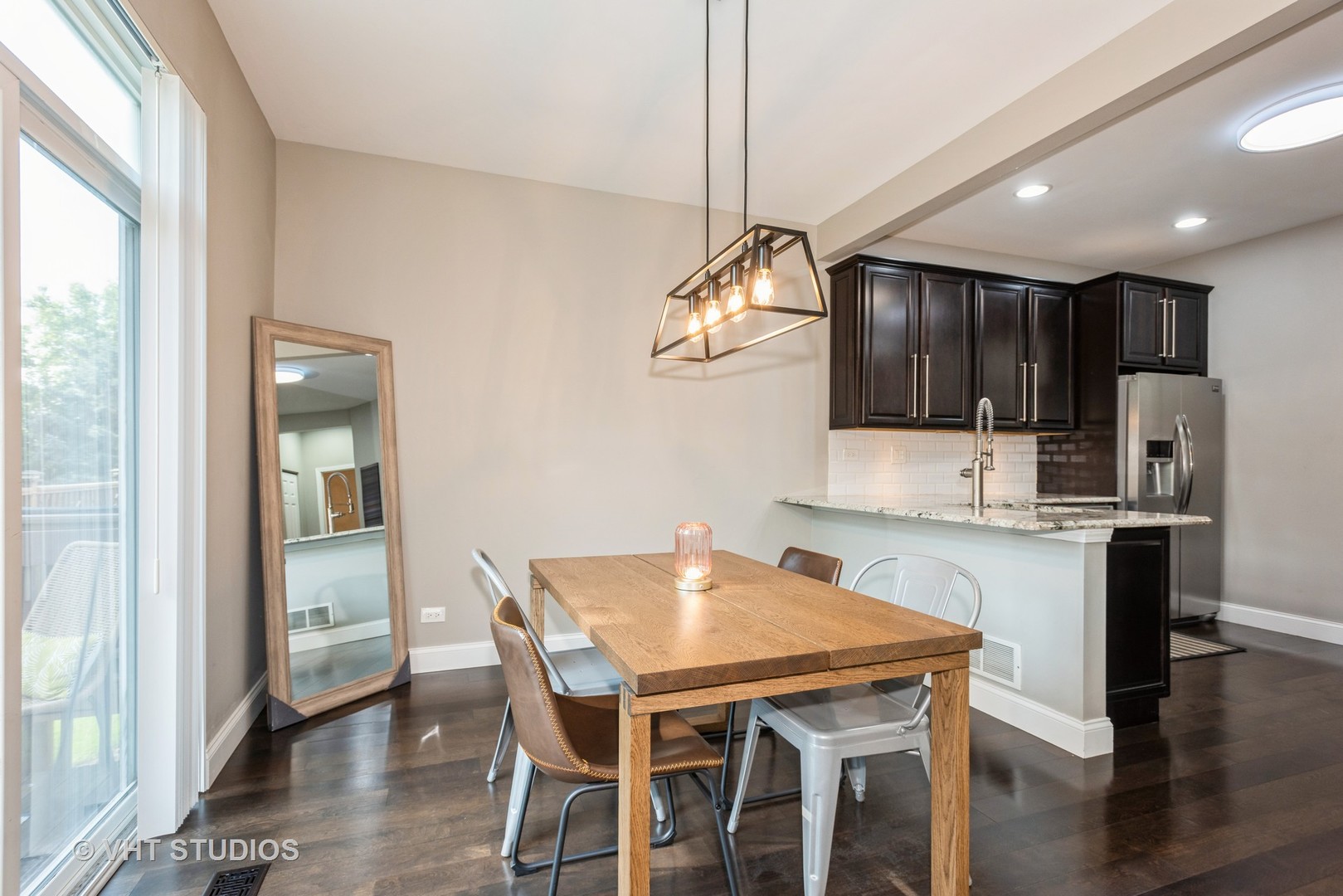 531 Horizon Drive, Bartlett, IL 60103