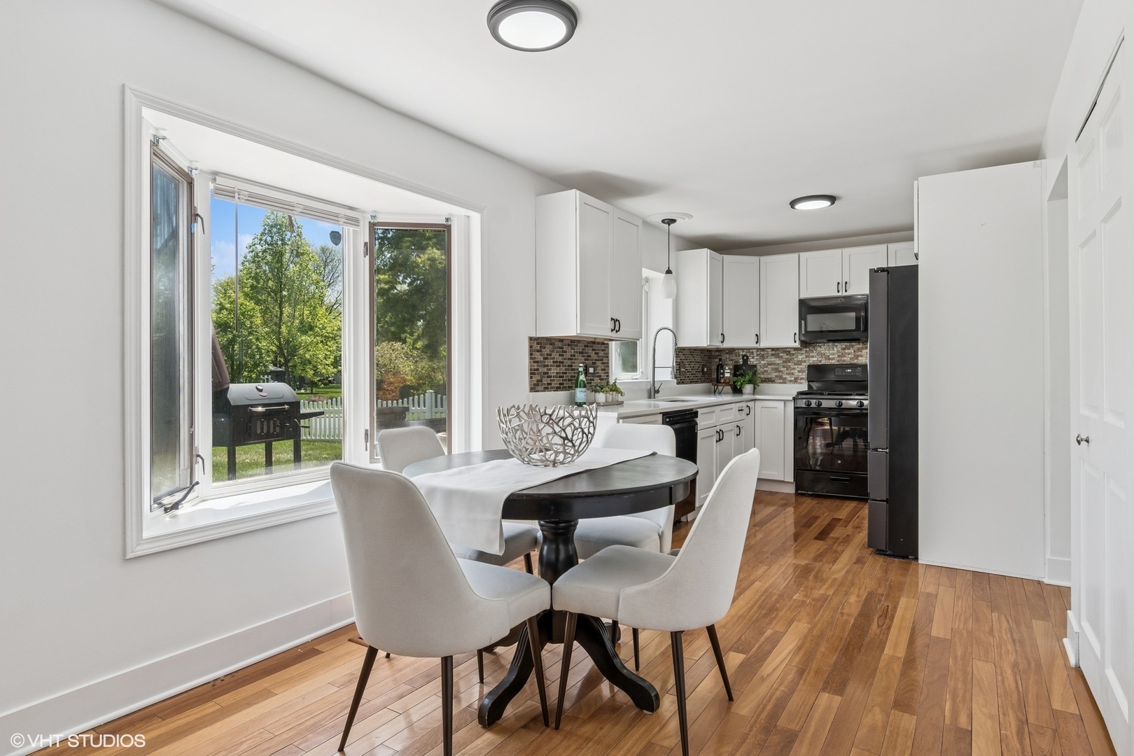 1912 Seton Hall Drive, Naperville, IL 60565