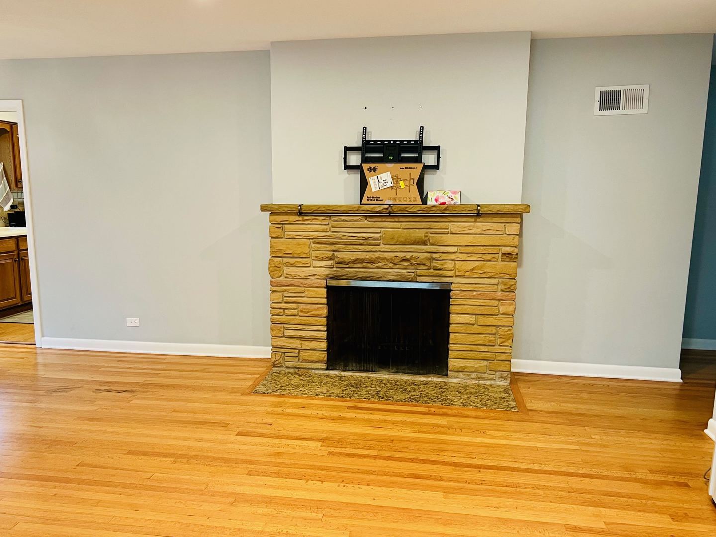835 S La Londe Avenue, Lombard, IL 60148