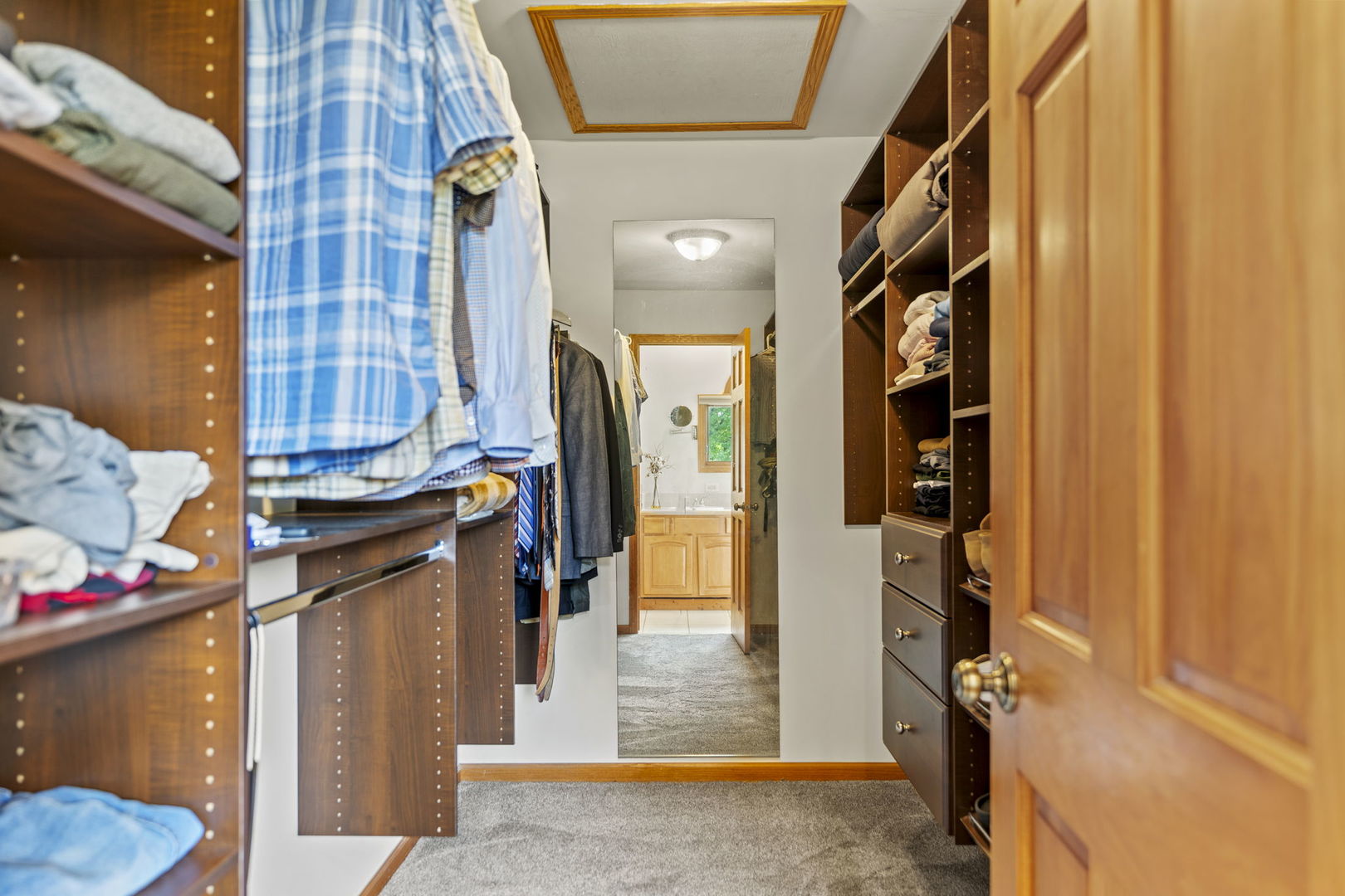 2505 Timberline Trail, Woodstock, IL 60098