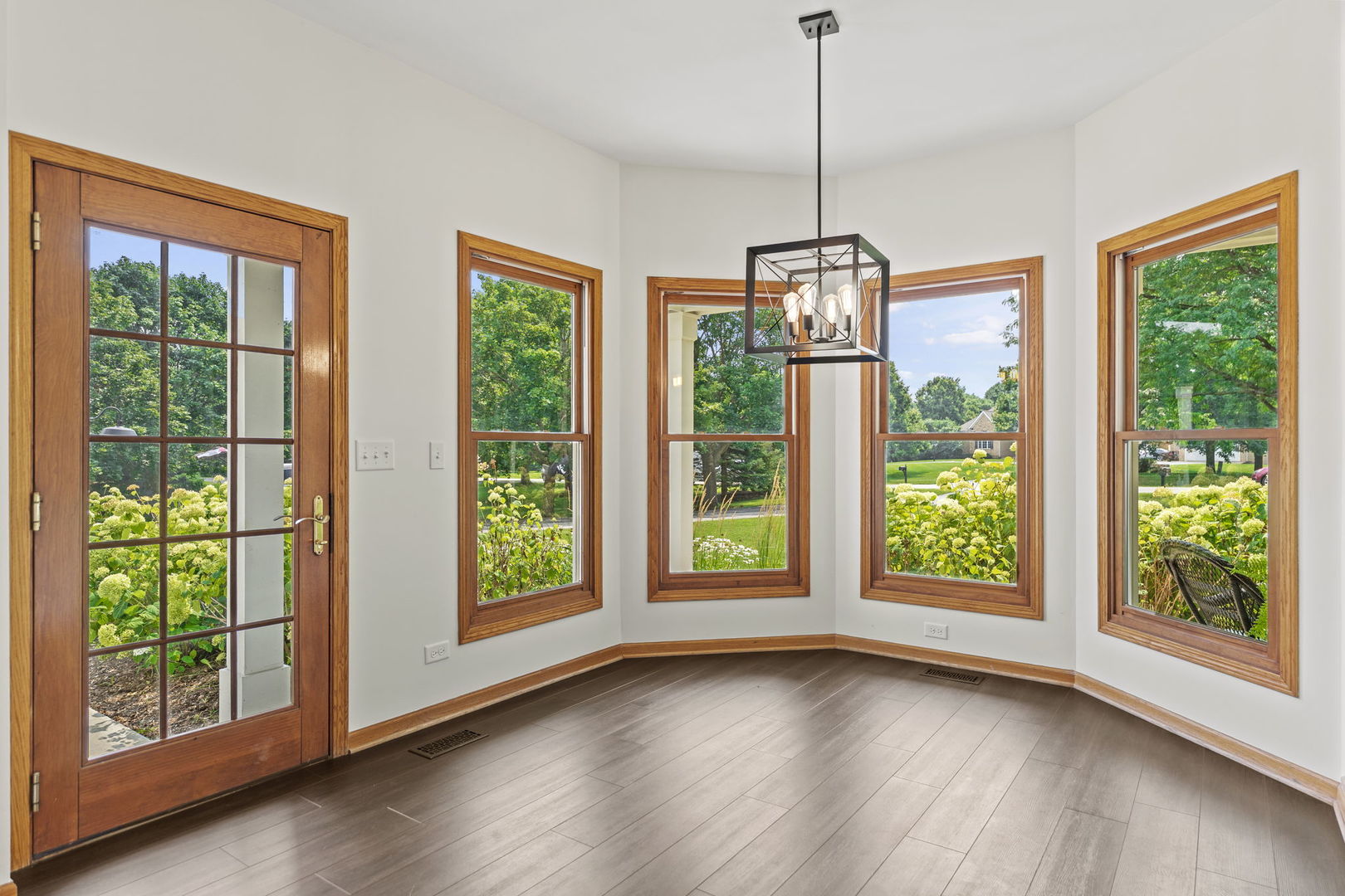 2505 Timberline Trail, Woodstock, IL 60098