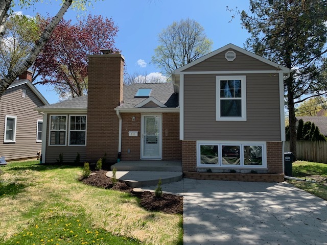 251 N Schiller Street, Palatine, IL 60067
