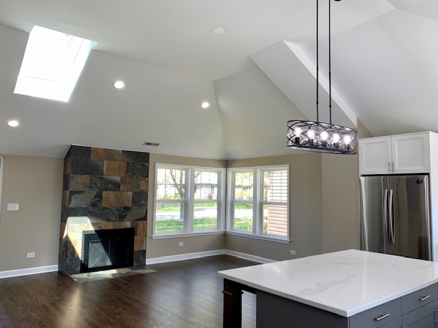 251 N Schiller Street, Palatine, IL 60067