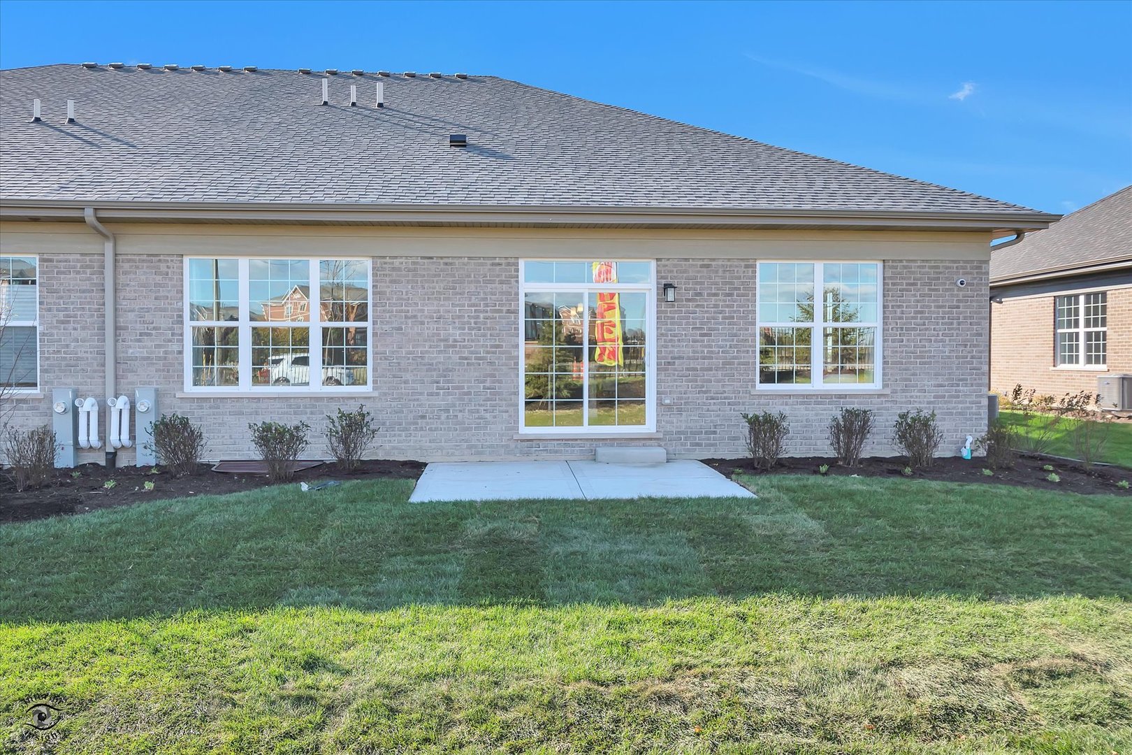 8022 Bradley Drive, Tinley Park, IL 60487
