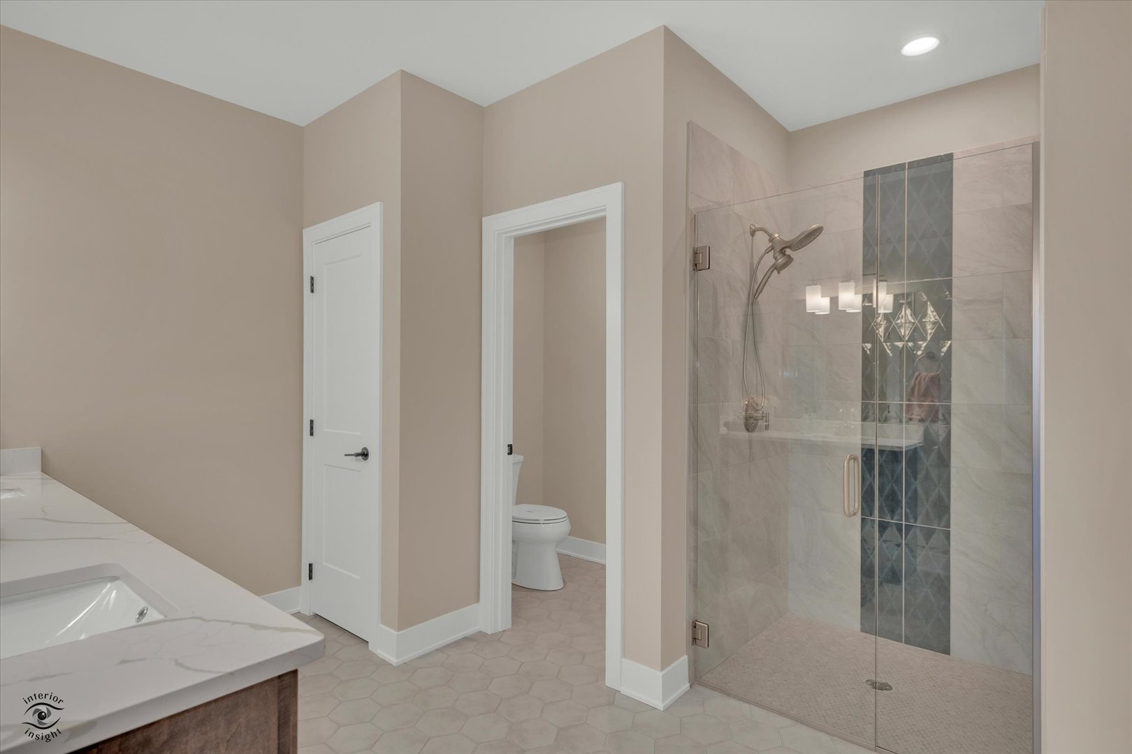 8022 Bradley Drive, Tinley Park, IL 60487