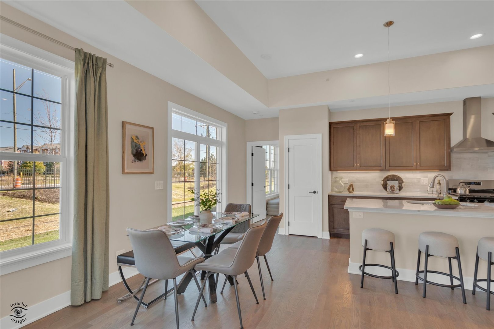 8022 Bradley Drive, Tinley Park, IL 60487