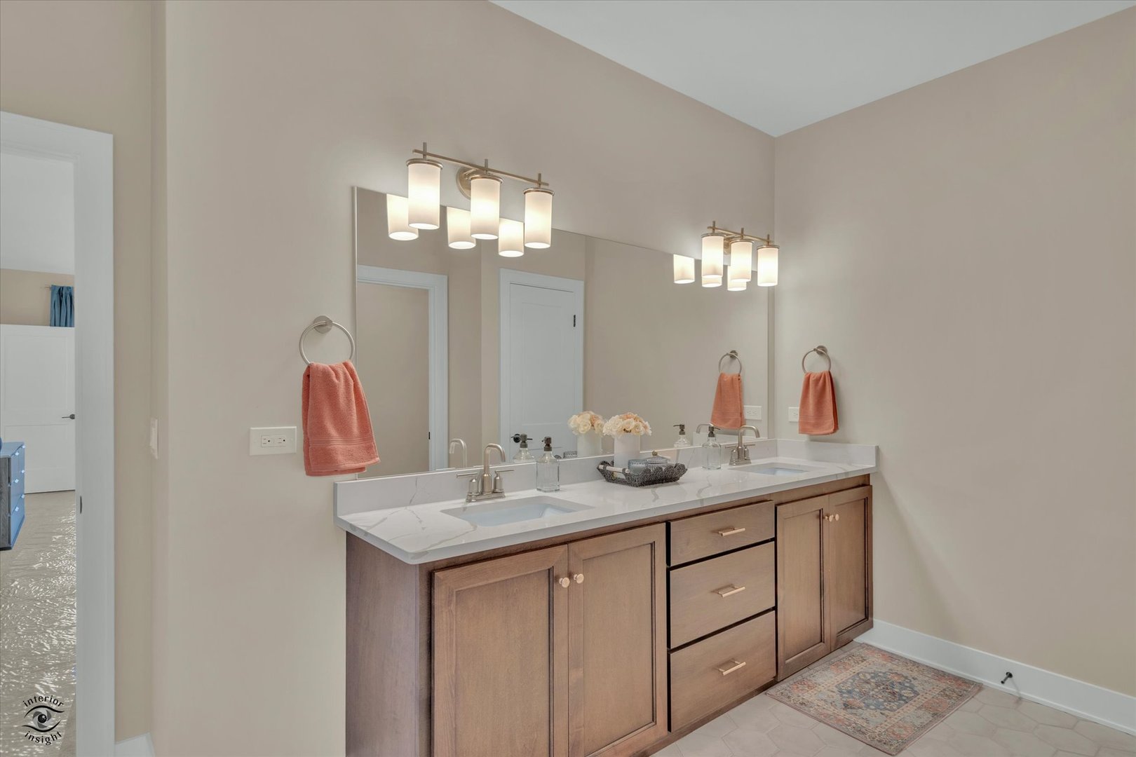 8022 Bradley Drive, Tinley Park, IL 60487