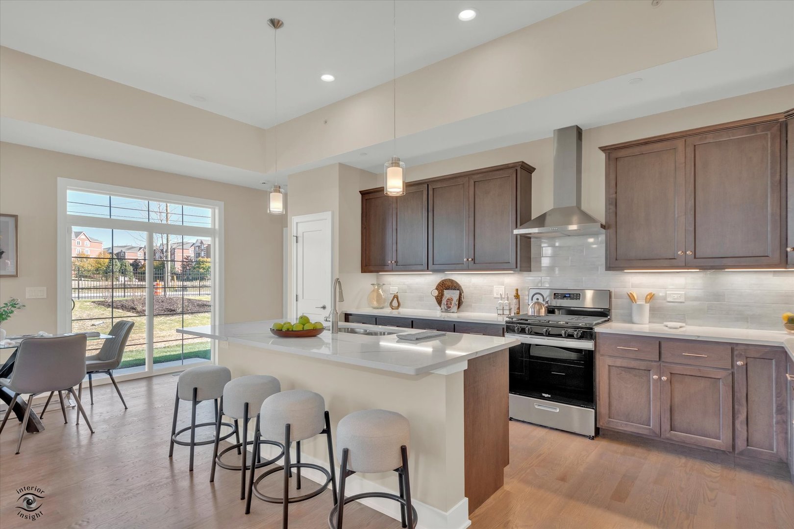 8022 Bradley Drive, Tinley Park, IL 60487