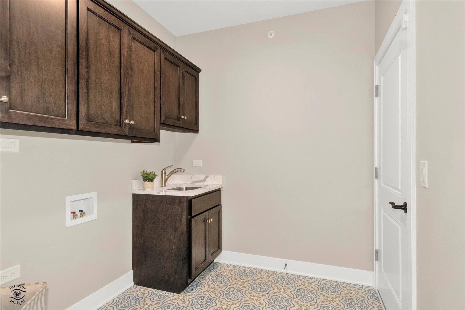 8022 Bradley Drive, Tinley Park, IL 60487