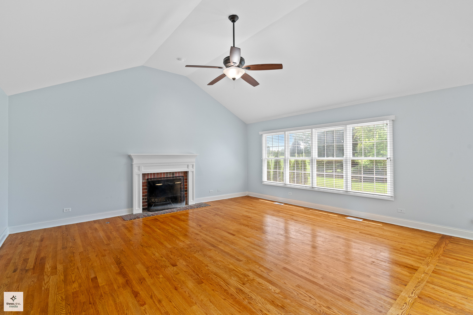 1244 Hollingswood Avenue, Naperville, IL 60564