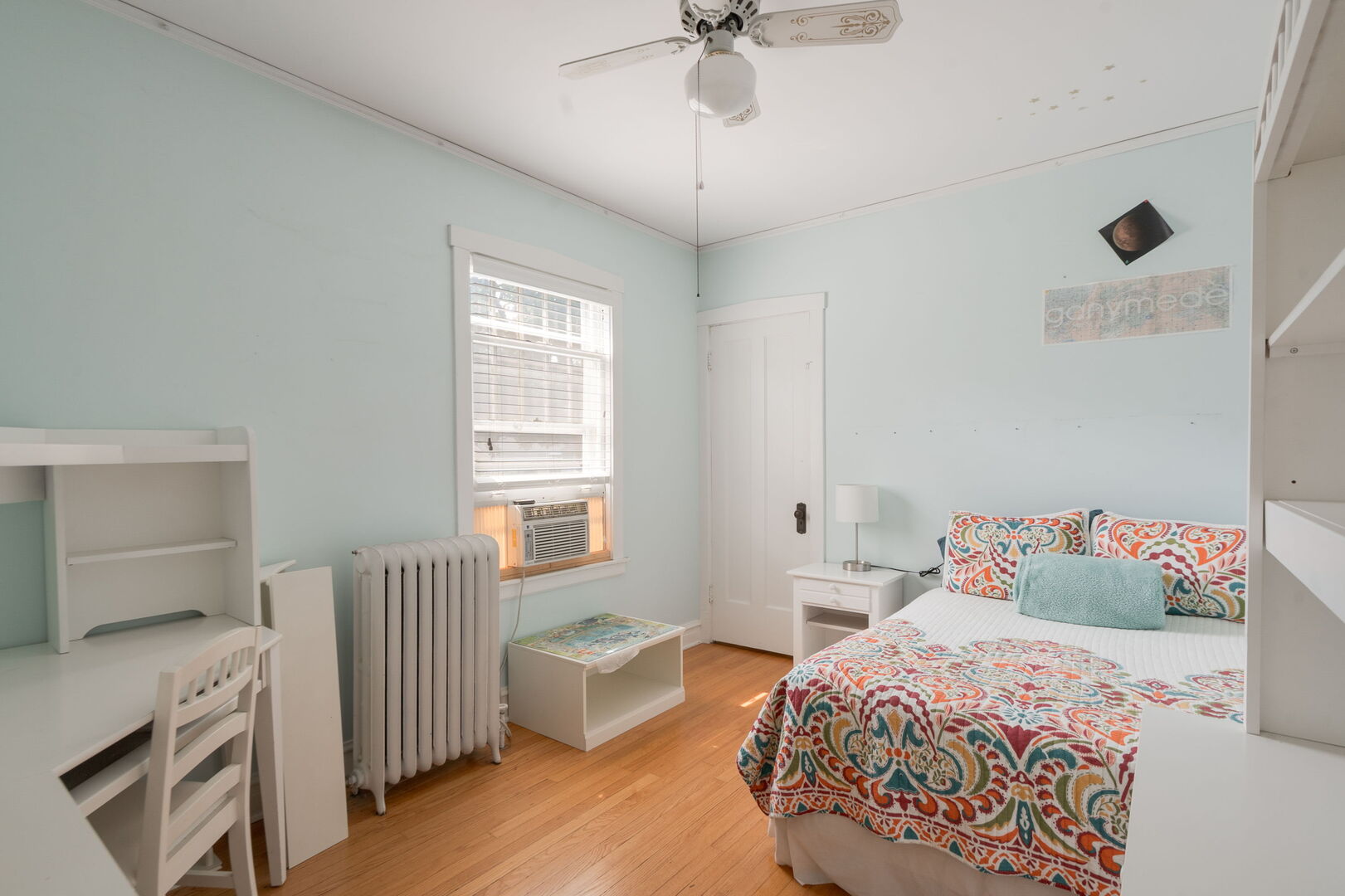 1311 Henry Avenue, Des Plaines, IL 60016