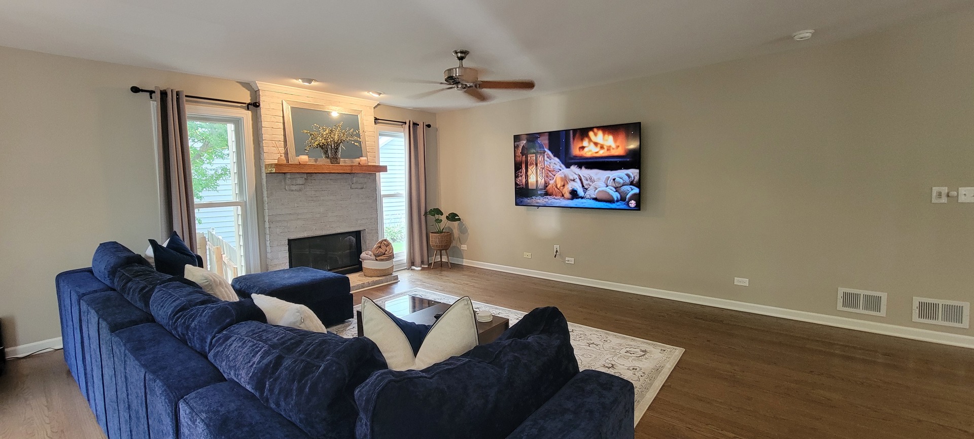 1569 Valencia Way, Mundelein, IL 60060