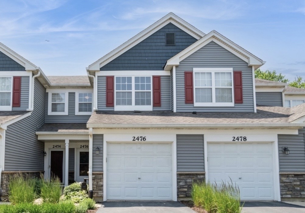 2476 Oneida Lane, Naperville, IL 60563