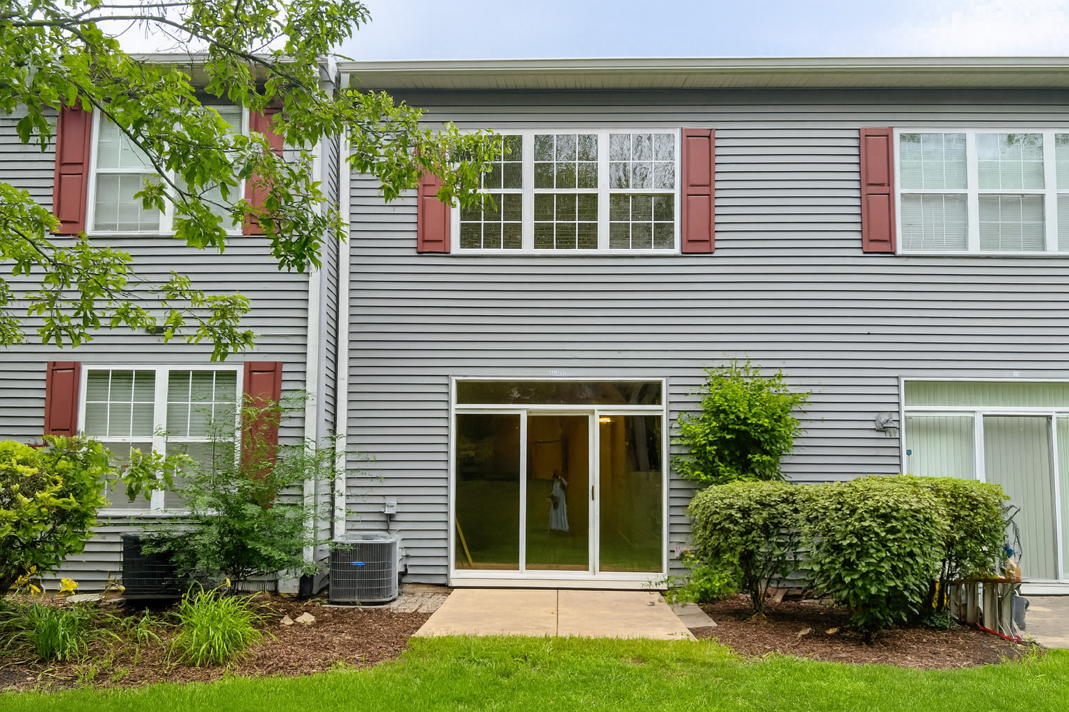 2476 Oneida Lane, Naperville, IL 60563