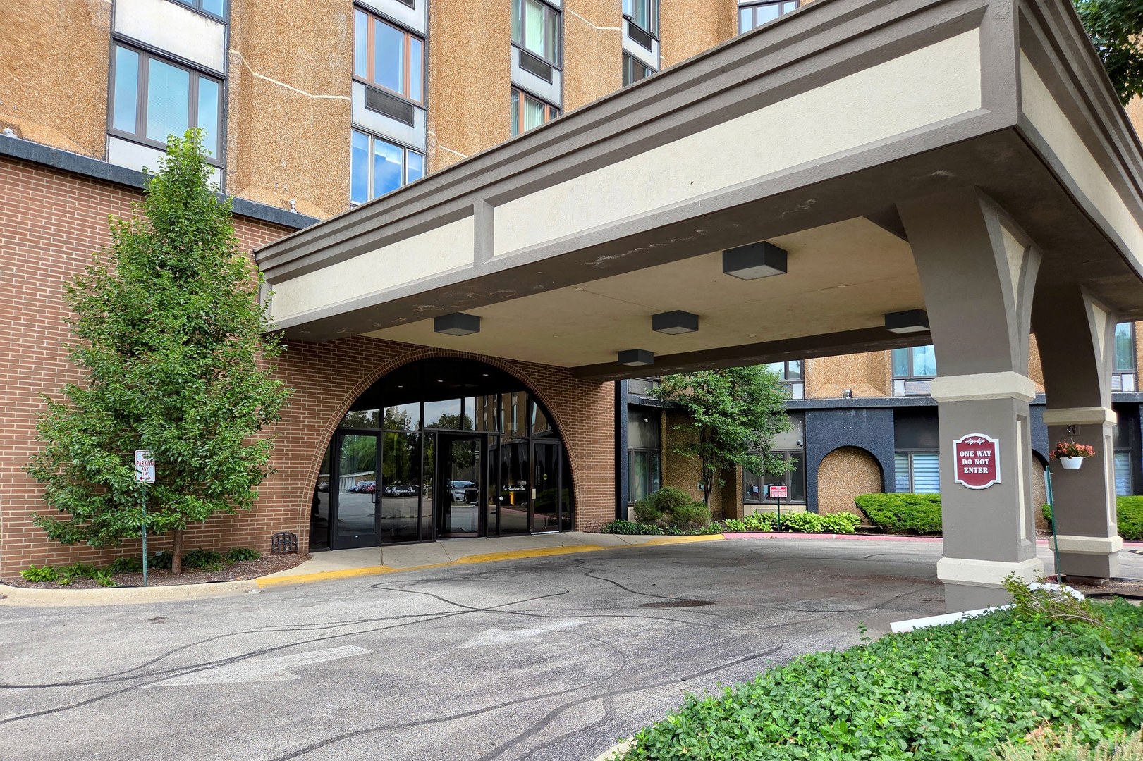 1 Renaissance Place #1119, Palatine, IL 60067