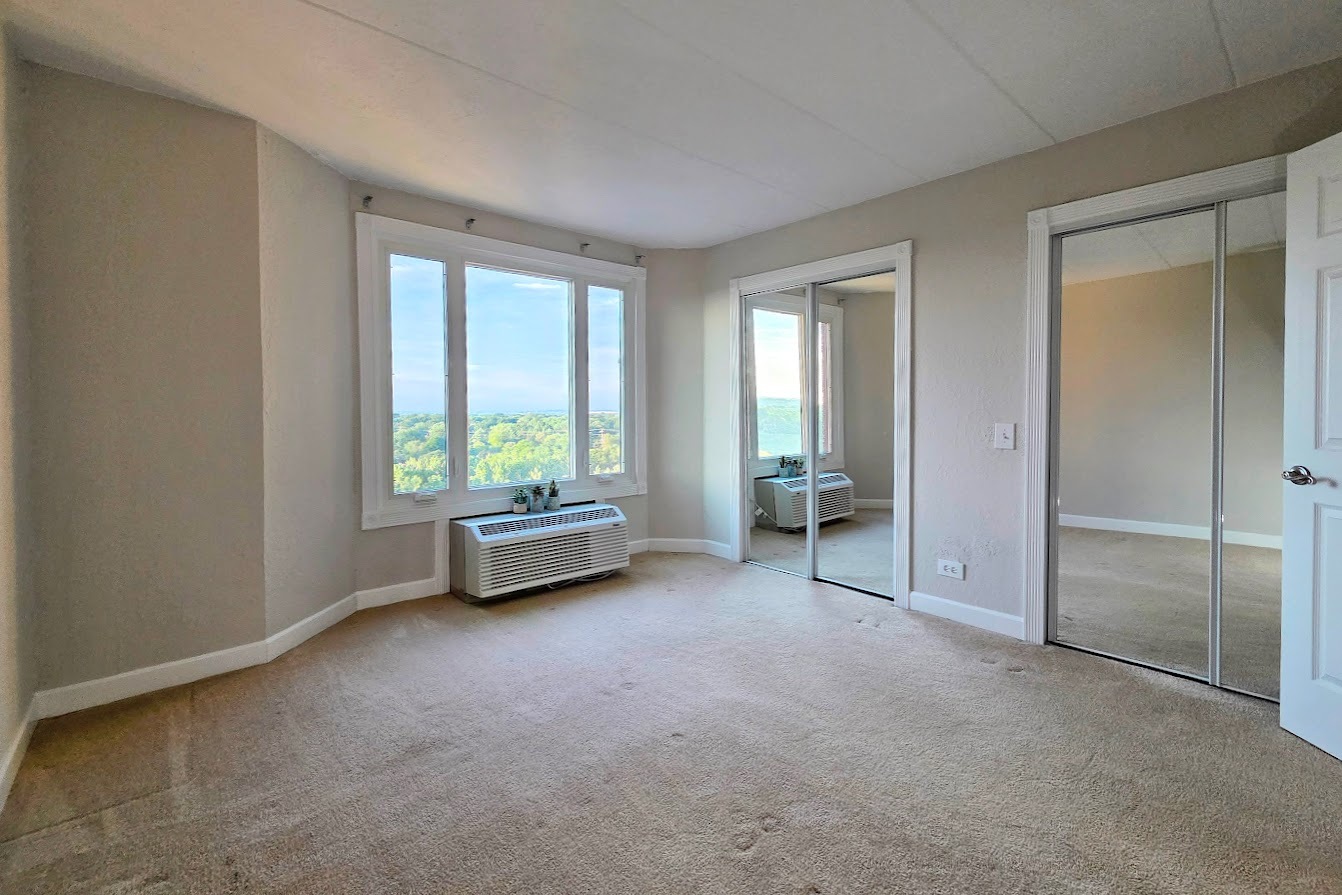 1 Renaissance Place #1119, Palatine, IL 60067