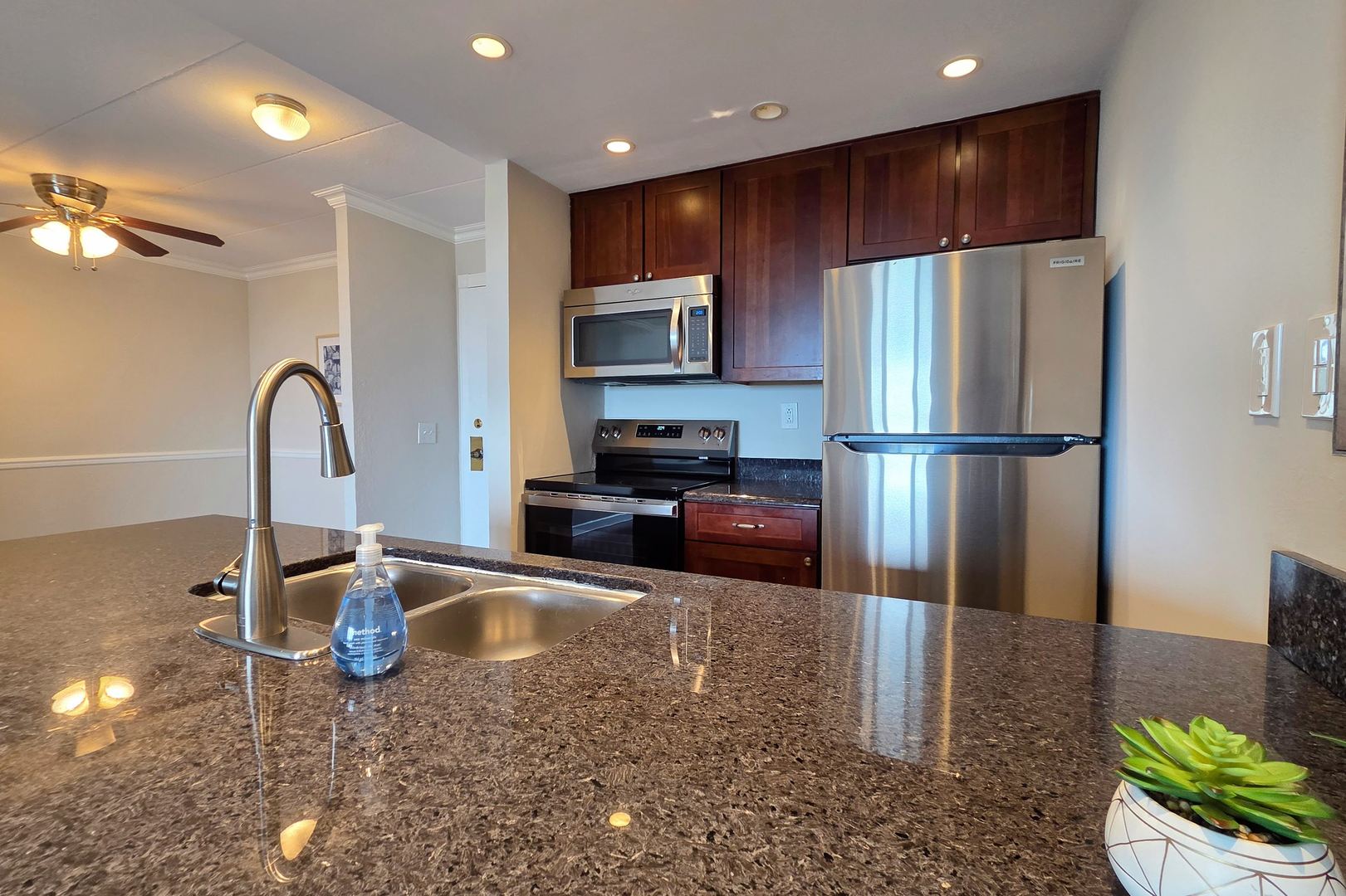 1 Renaissance Place #1119, Palatine, IL 60067