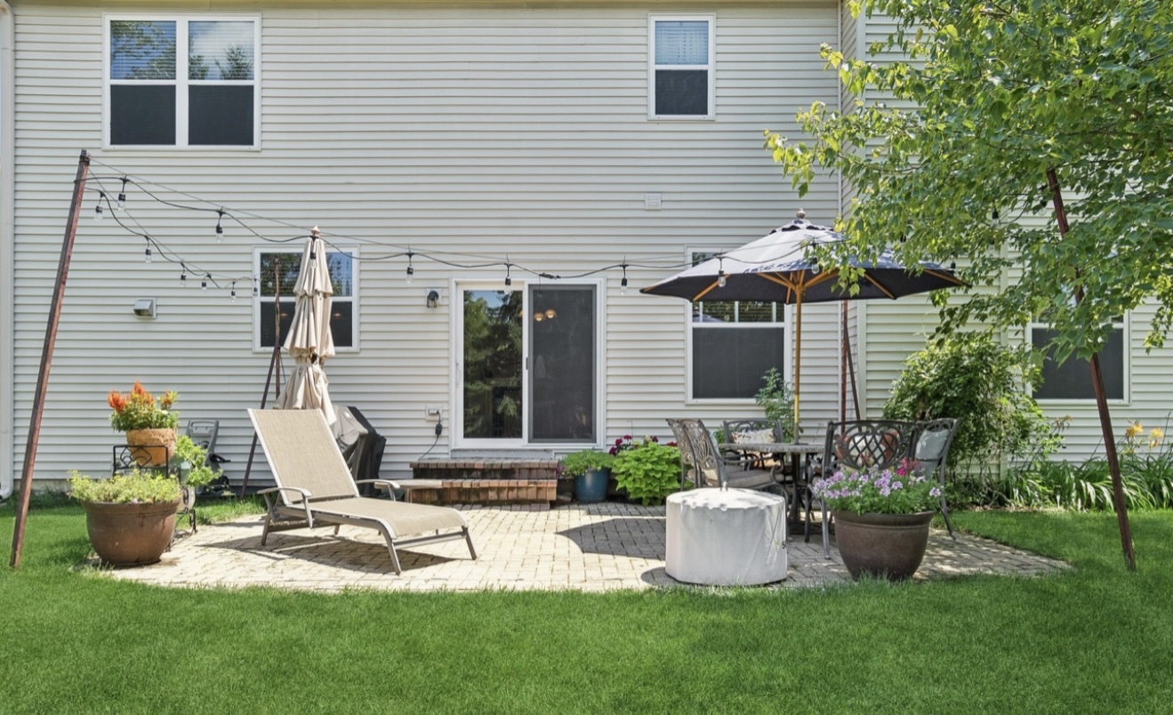 841 Barclay Drive, Bolingbrook, IL 60440