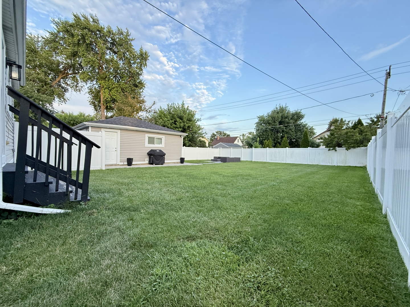 249 Village Drive, Northlake, IL 60164
