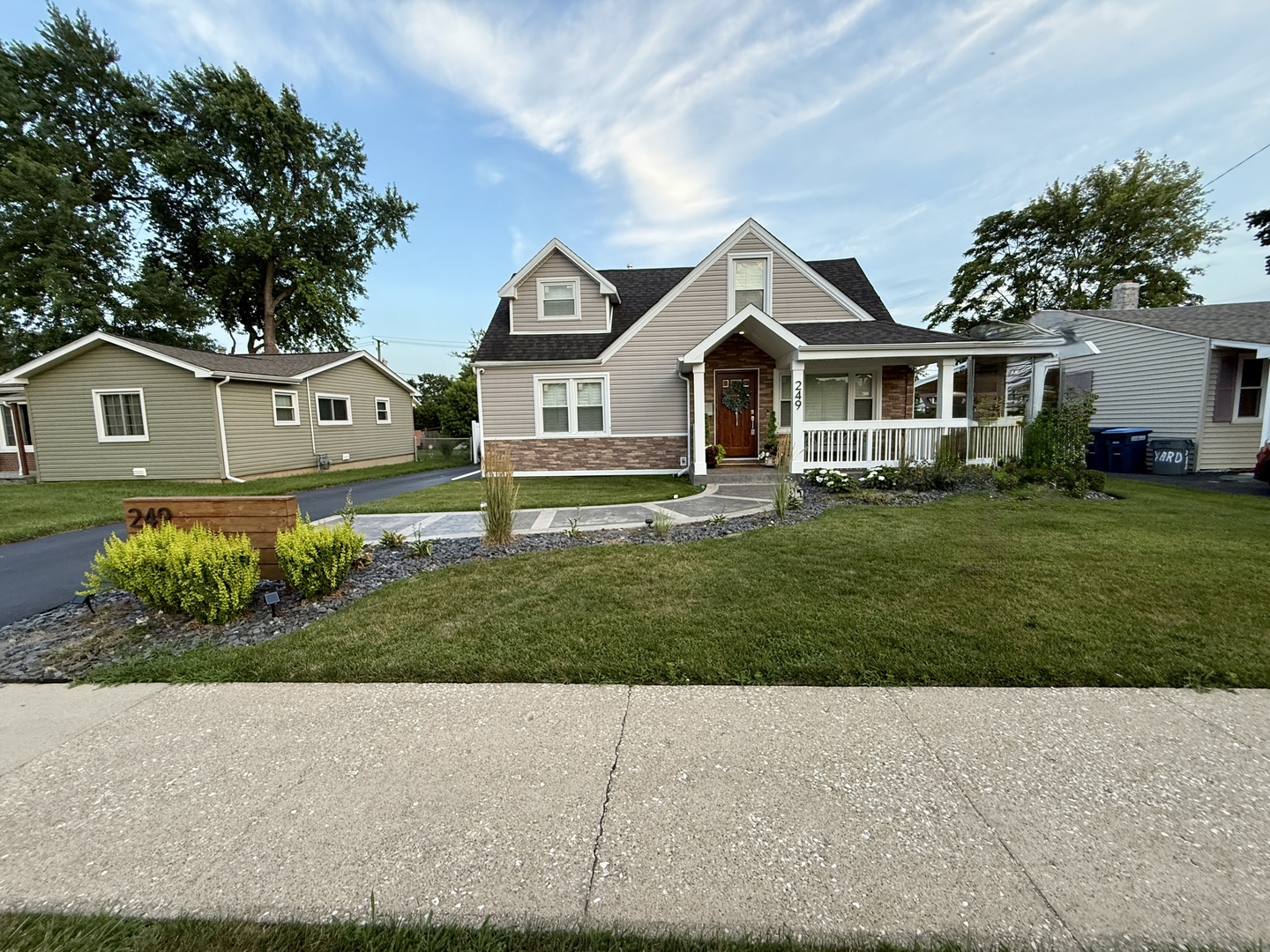 249 Village Drive, Northlake, IL 60164