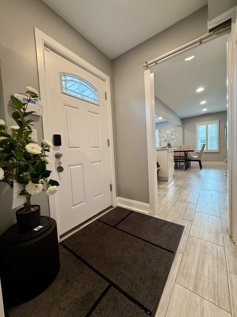 249 Village Drive, Northlake, IL 60164