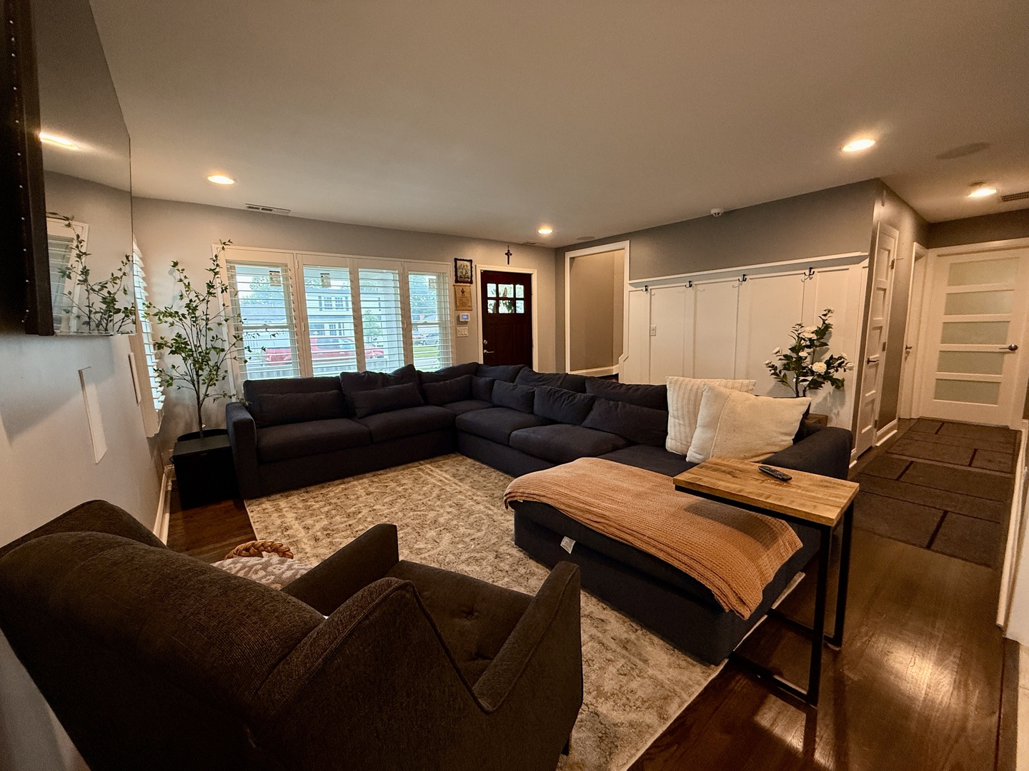 249 Village Drive, Northlake, IL 60164