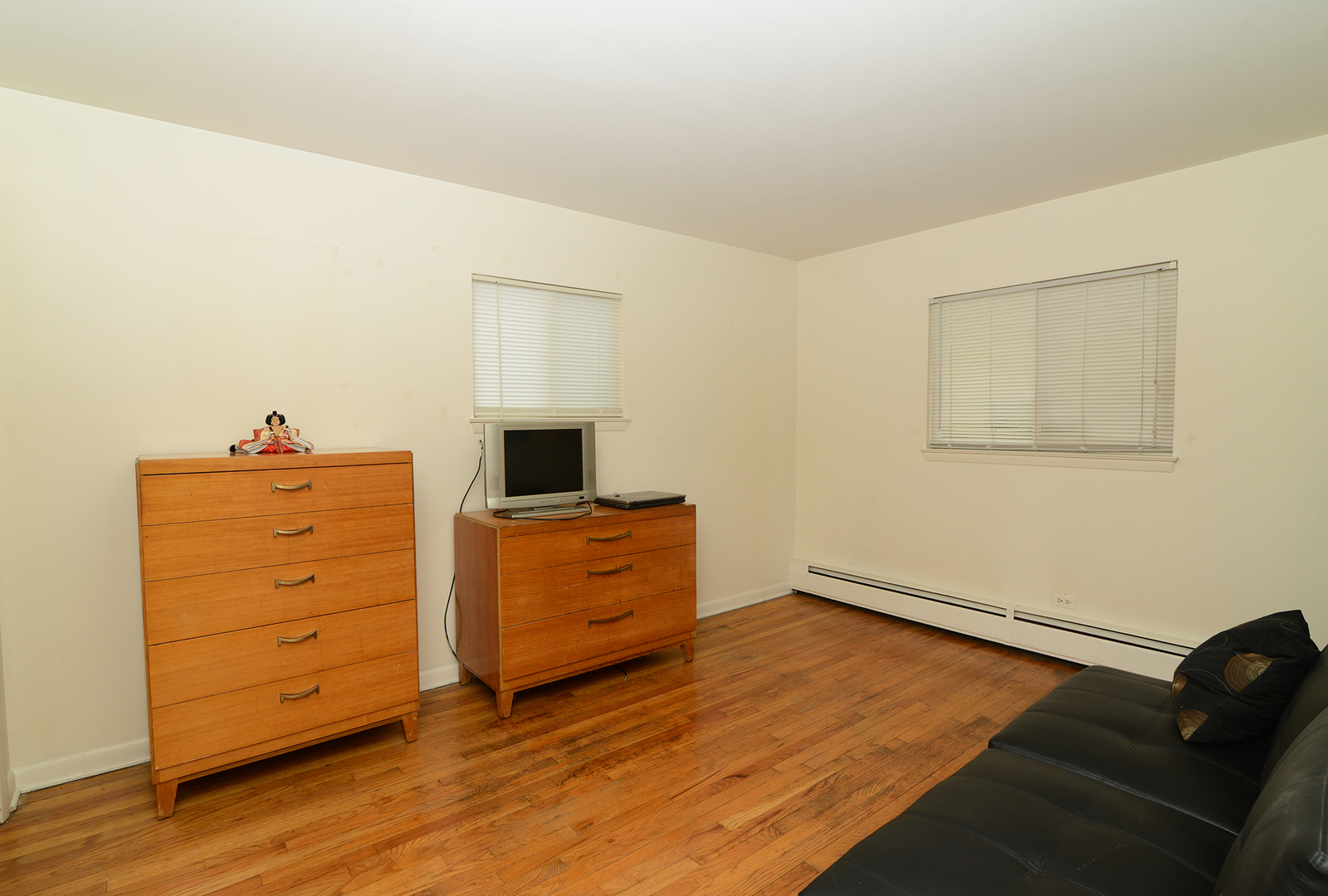 1560 Lee Avenue, Melrose Park, IL 60160