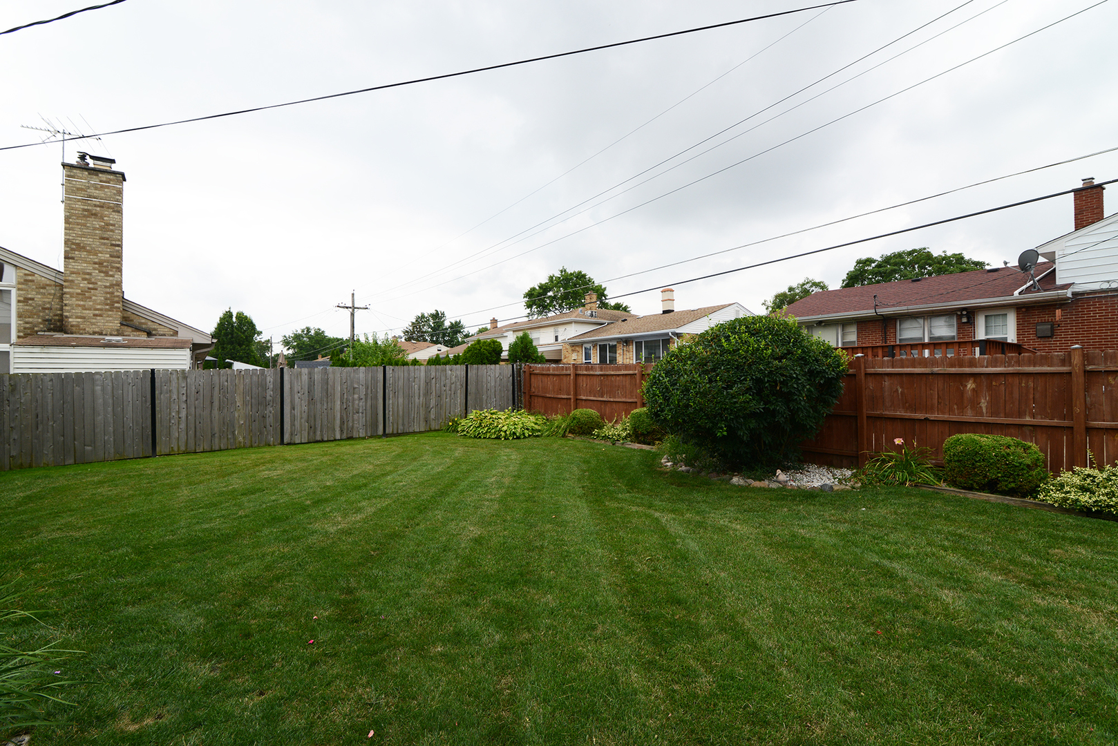 1560 Lee Avenue, Melrose Park, IL 60160