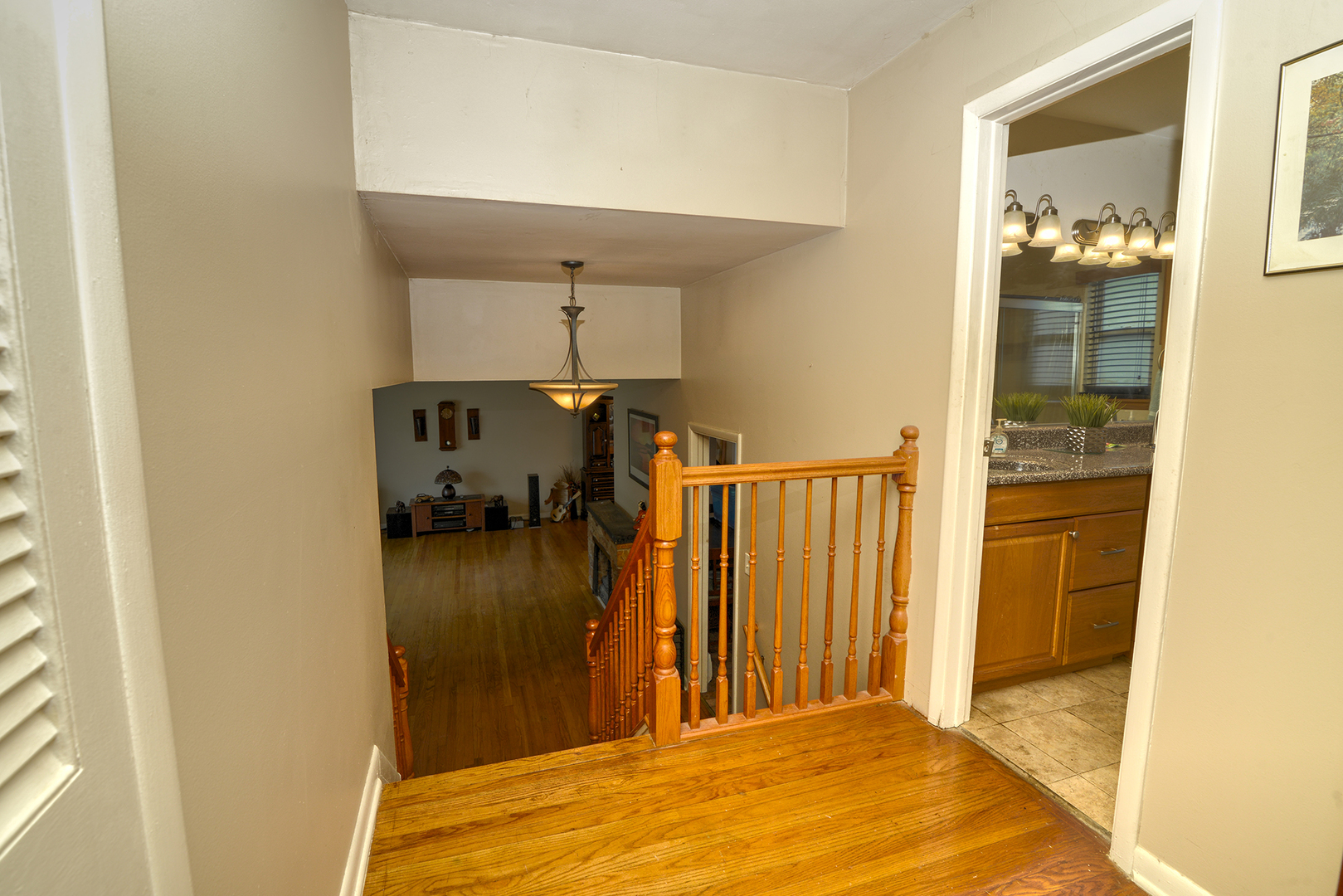 1560 Lee Avenue, Melrose Park, IL 60160