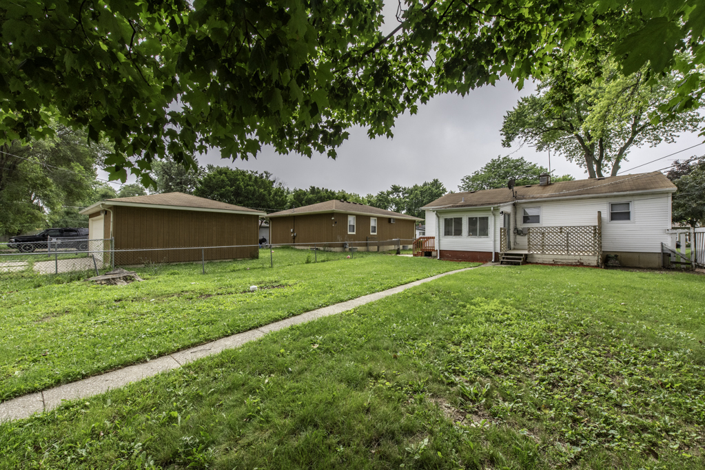 2215 HERMON Avenue, Zion, IL 60099
