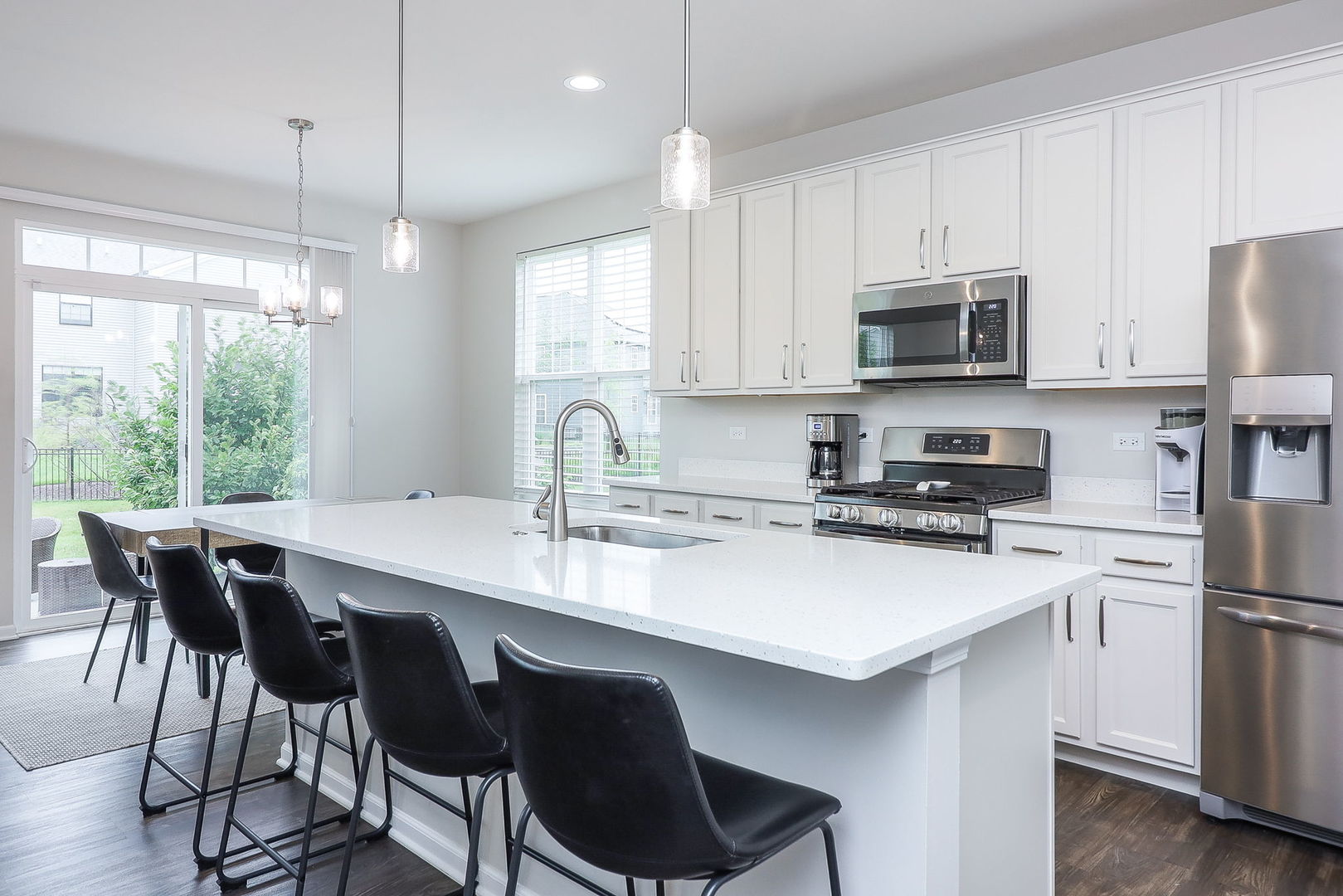 26537 W Countryside Lane, Plainfield, IL 60585
