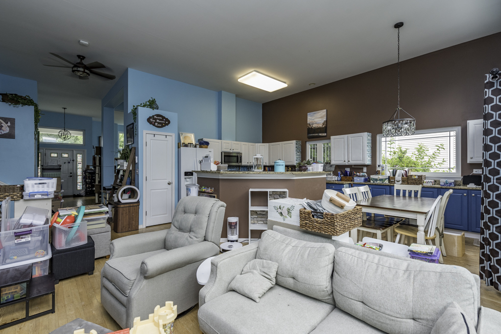 263 Pembrook Lane, Mundelein, IL 60060
