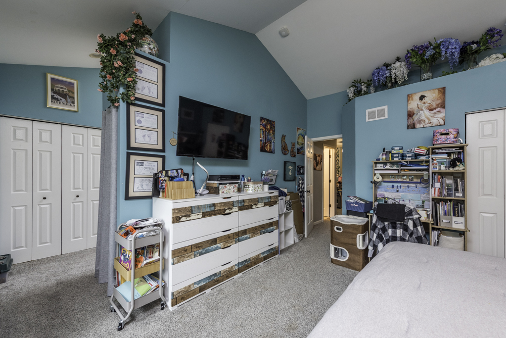 263 Pembrook Lane, Mundelein, IL 60060