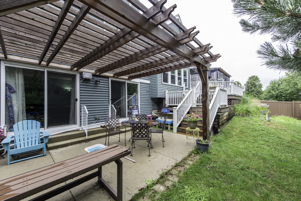 263 Pembrook Lane, Mundelein, IL 60060