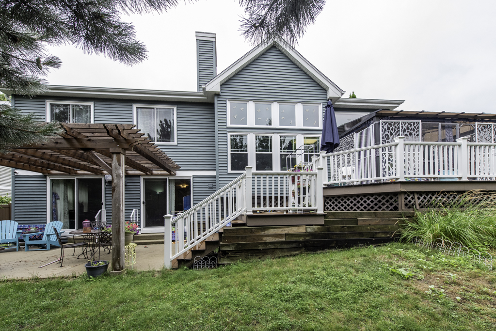 263 Pembrook Lane, Mundelein, IL 60060