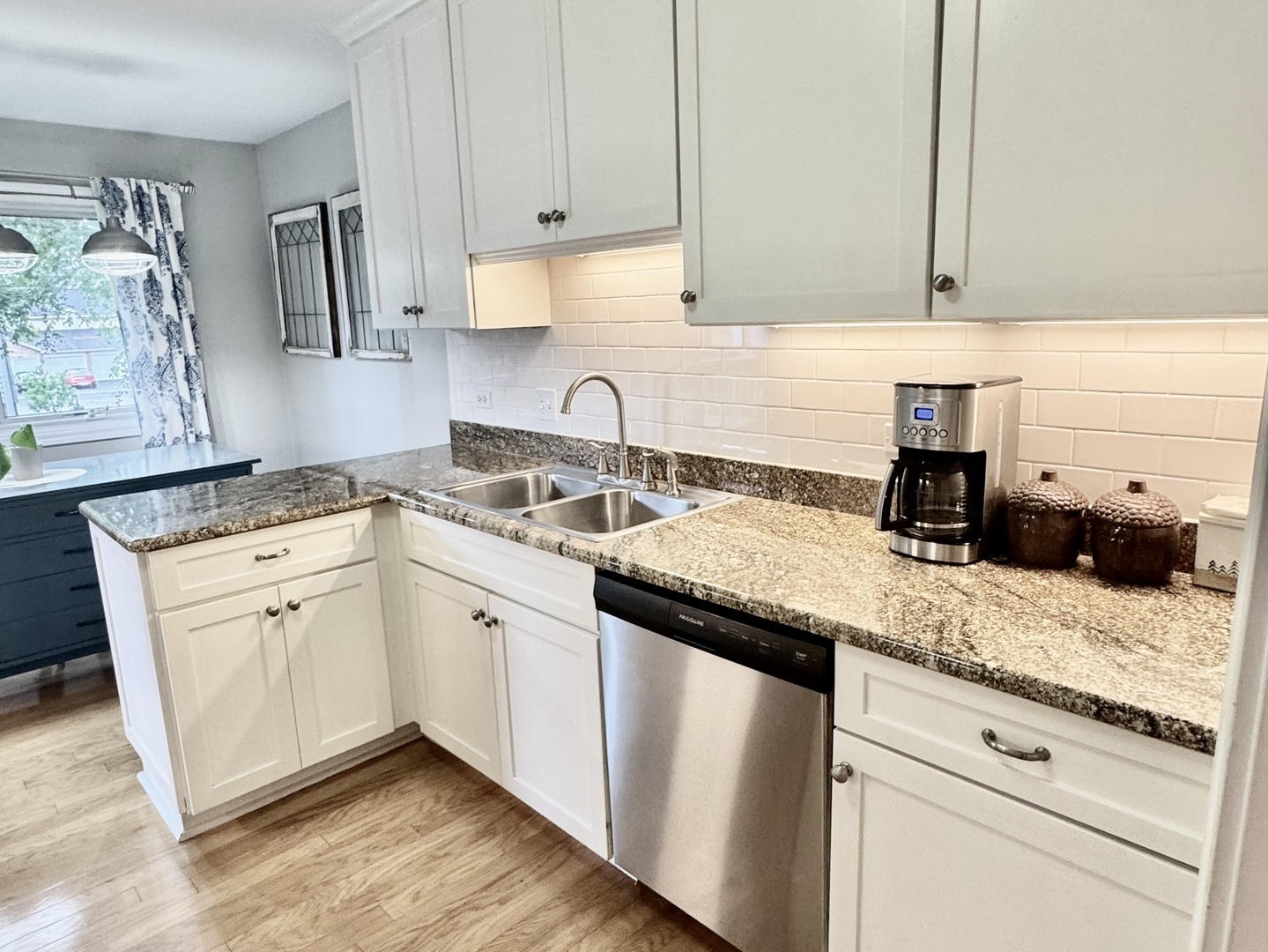 630 Zaininger Avenue #D, Naperville, IL 60563
