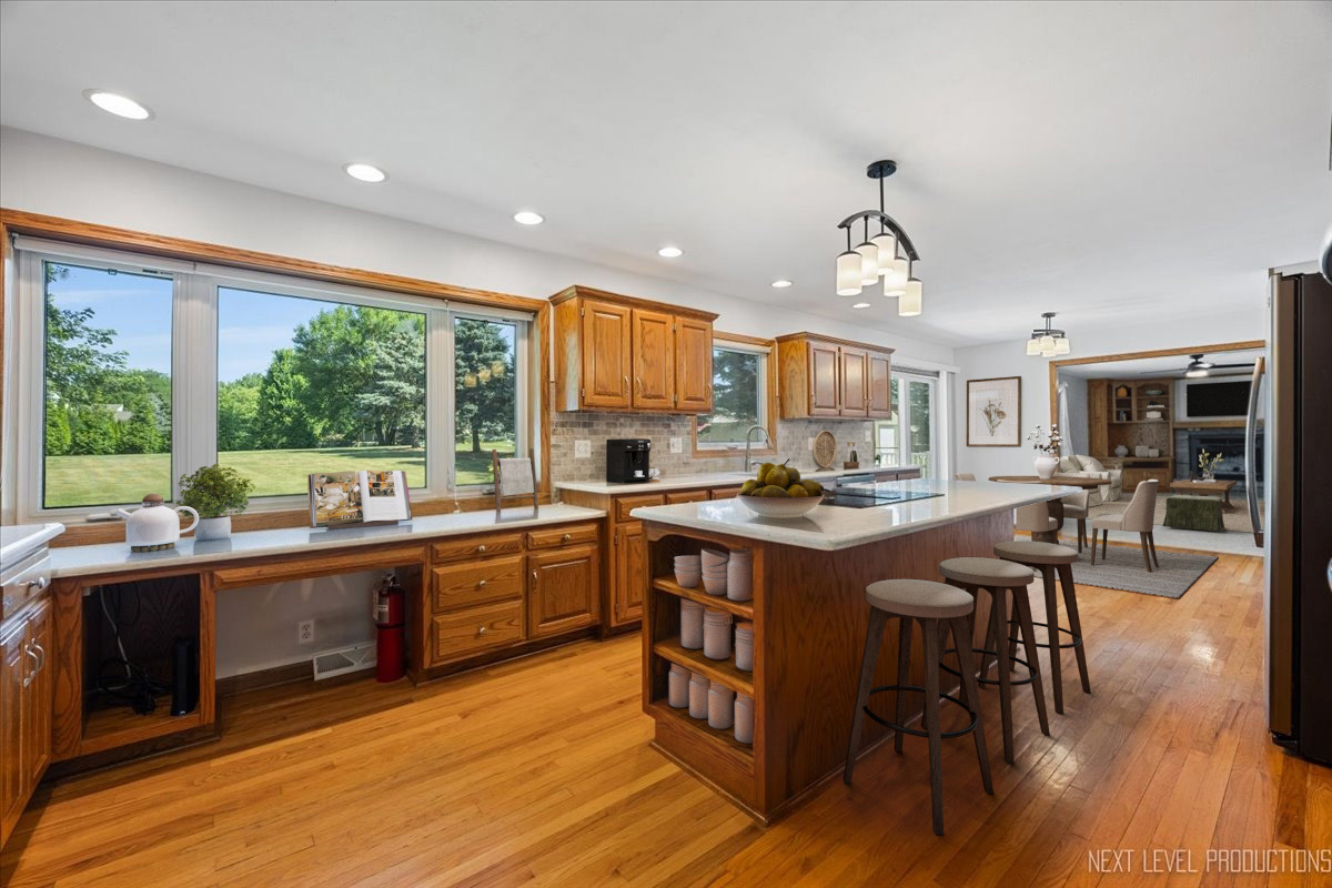 48W142 Milnamow Drive, Maple Park, IL 60151