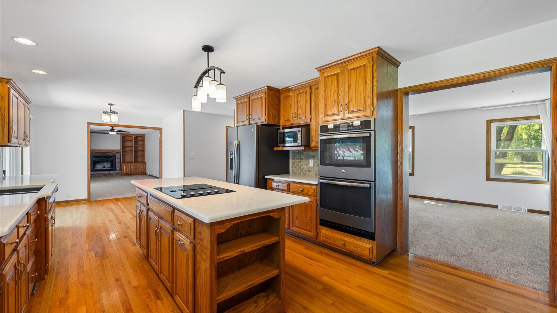 48W142 Milnamow Drive, Maple Park, IL 60151