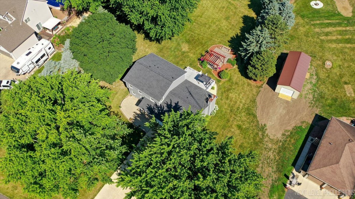 48W142 Milnamow Drive, Maple Park, IL 60151