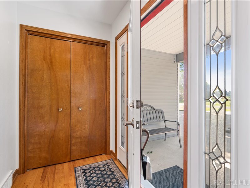 48W142 Milnamow Drive, Maple Park, IL 60151