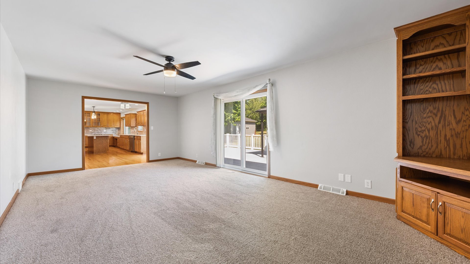 48W142 Milnamow Drive, Maple Park, IL 60151