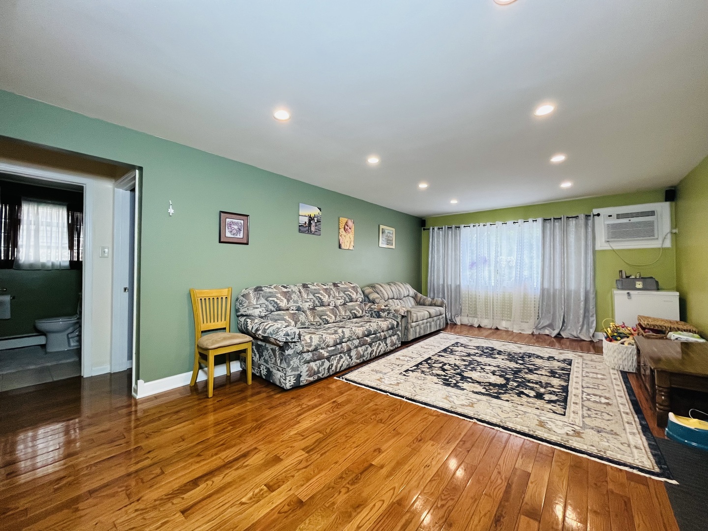 8804 BRIAR Court #2A, Des Plaines, IL 60016