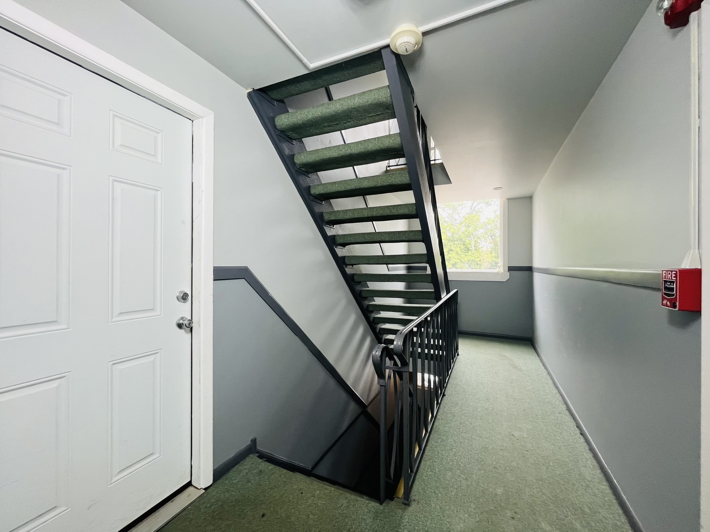 8804 BRIAR Court #2A, Des Plaines, IL 60016