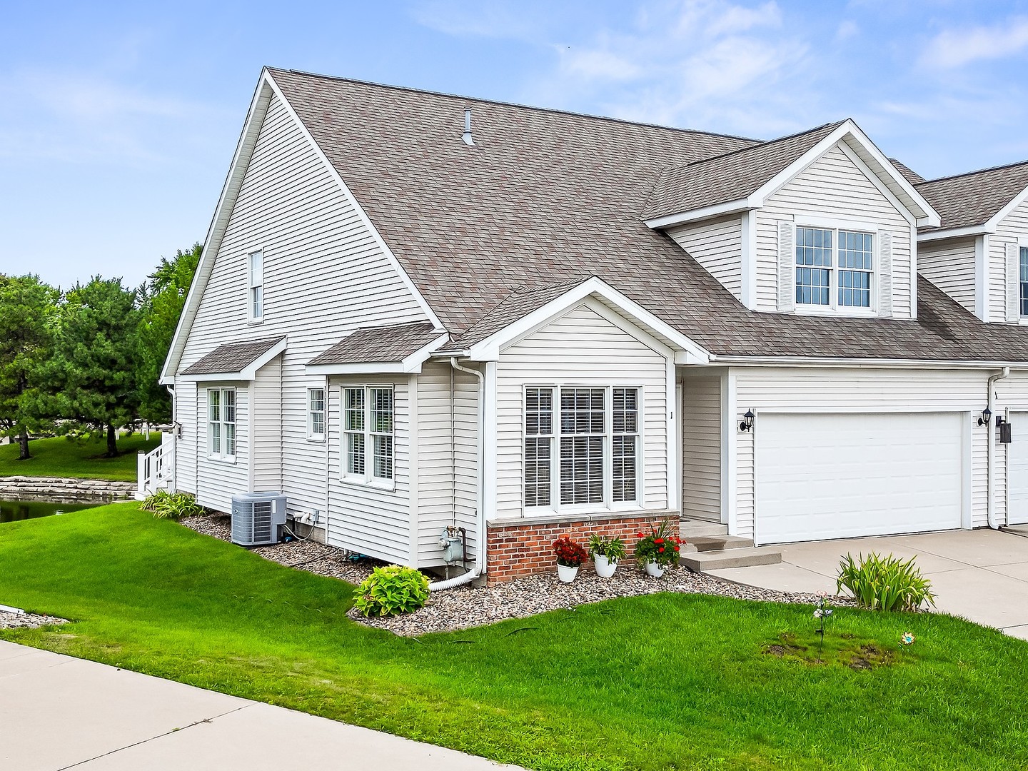 1 Rock Garden Court #1, Bloomington, IL 61704