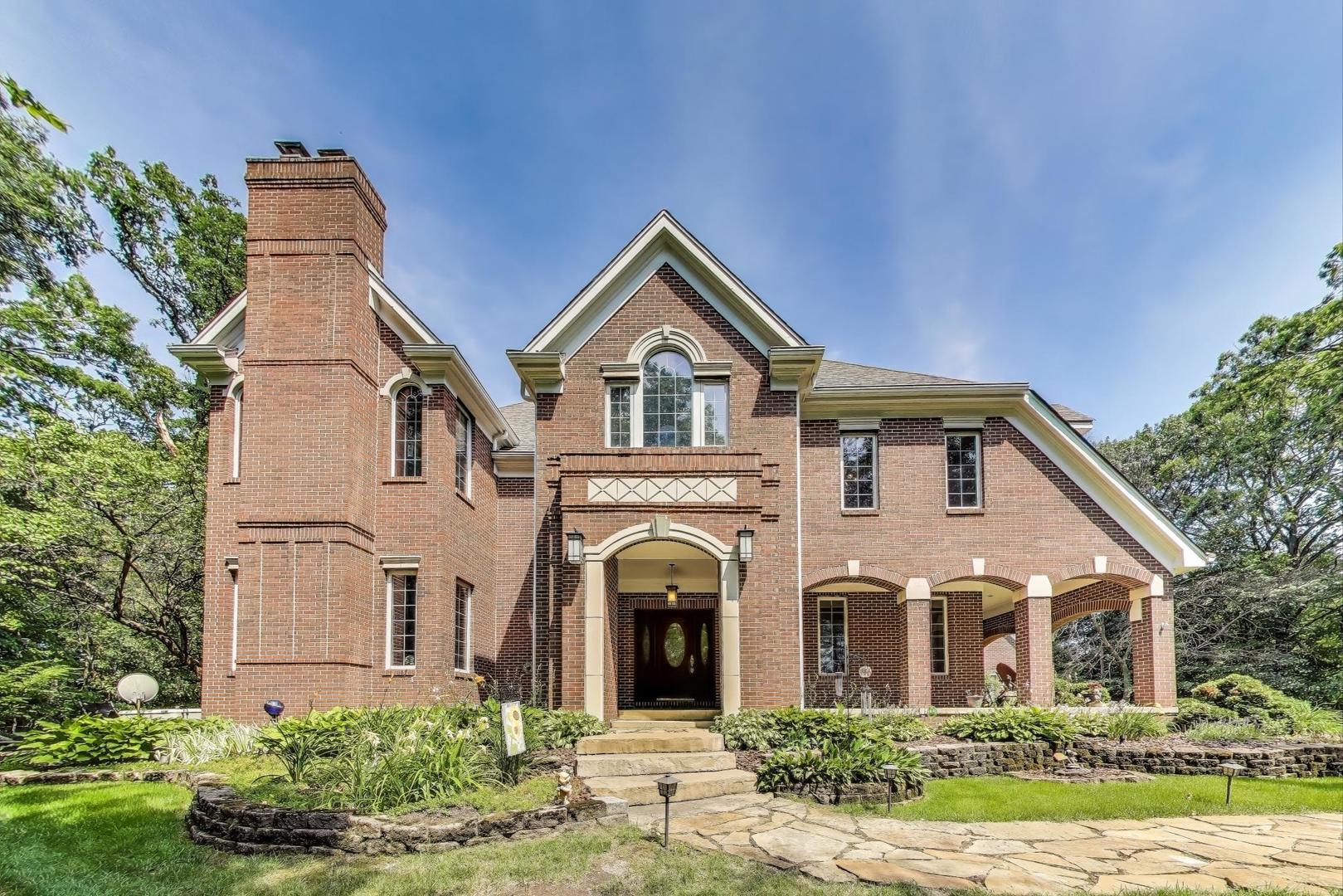 273 Bridlewood Lane, Valparaiso, IN 46385