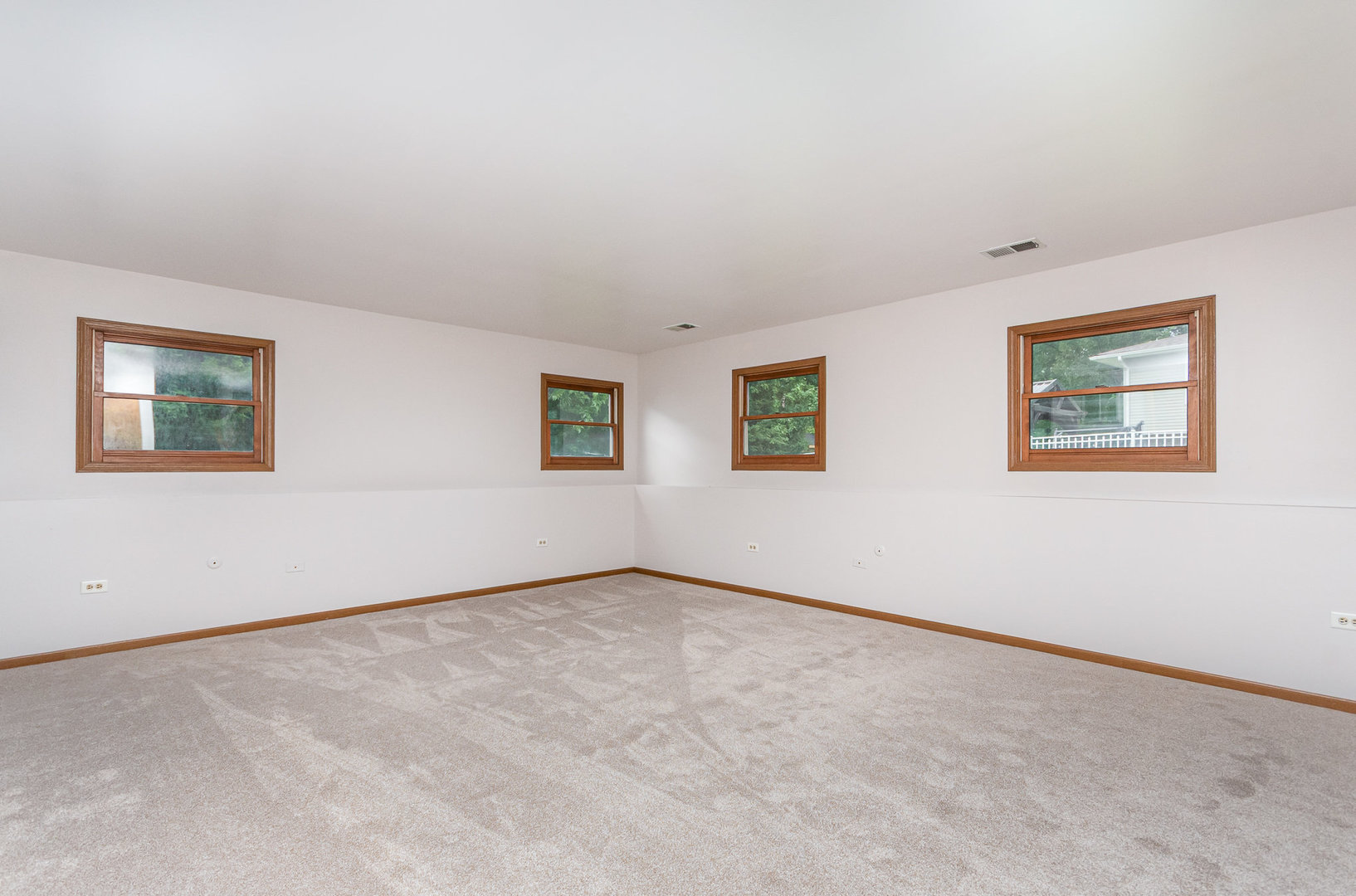 265 Hickory Oaks Drive, Bolingbrook, IL 60490